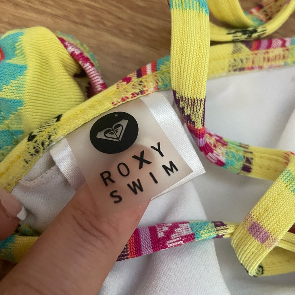 Roxy bikini set - Picture 5 of 5